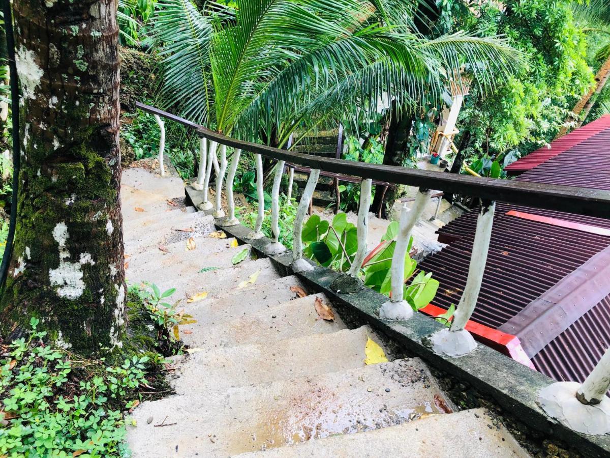 White Beach Front And Cottages Buruanga Exterior foto