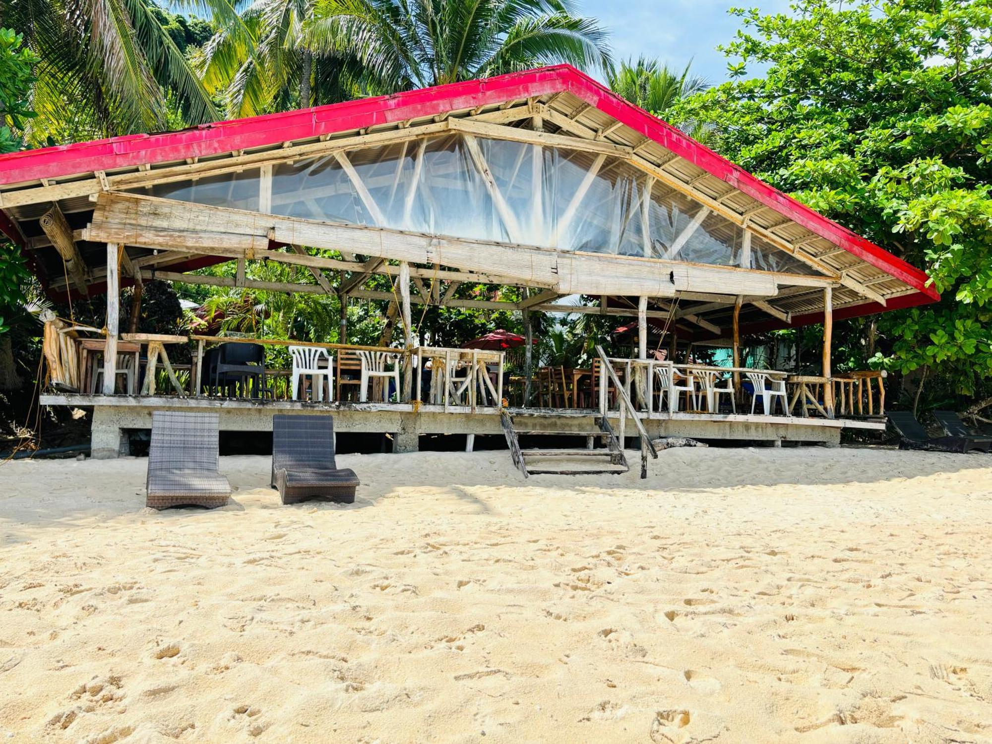 White Beach Front And Cottages Buruanga Exterior foto