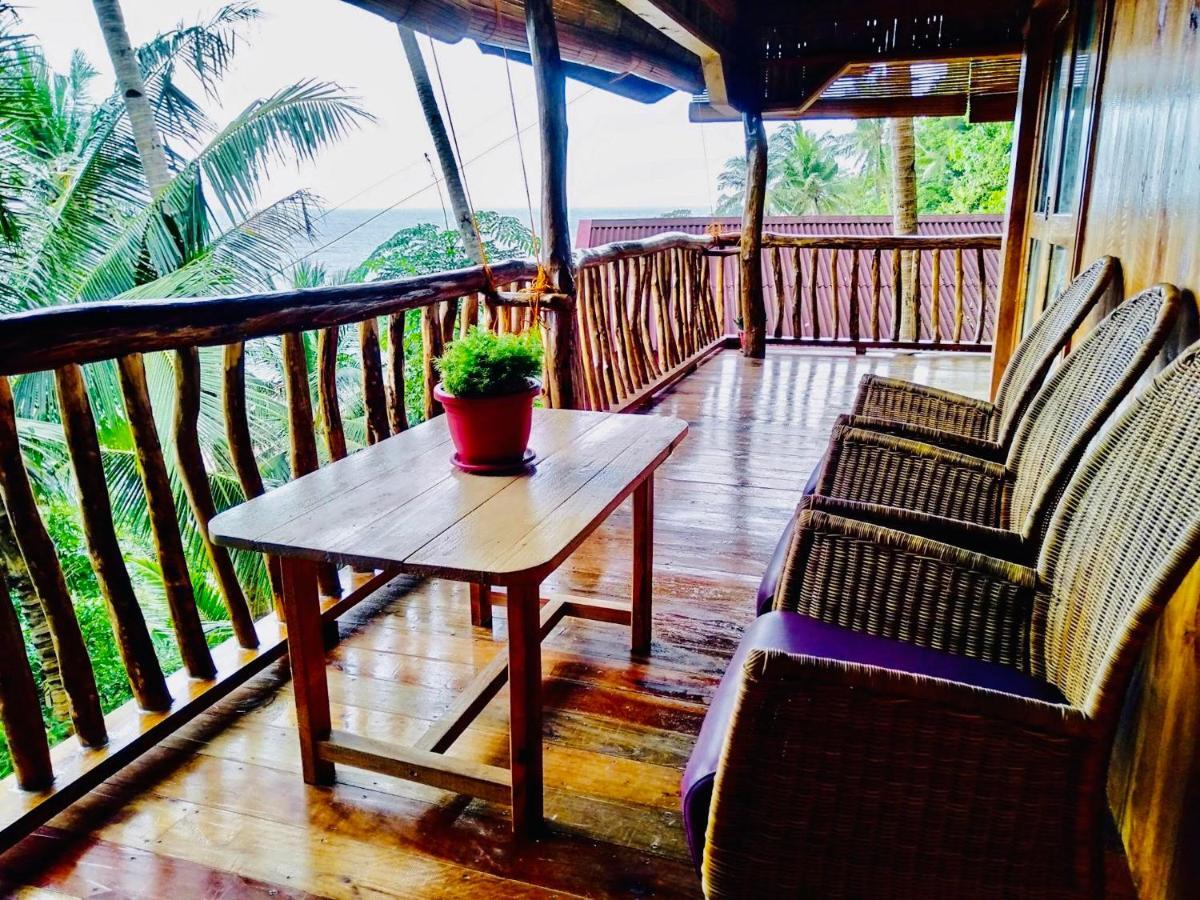 White Beach Front And Cottages Buruanga Exterior foto